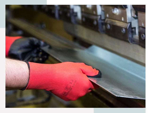 Гибка металла в Светлоград от 609 руб. - Надёжно и быстро